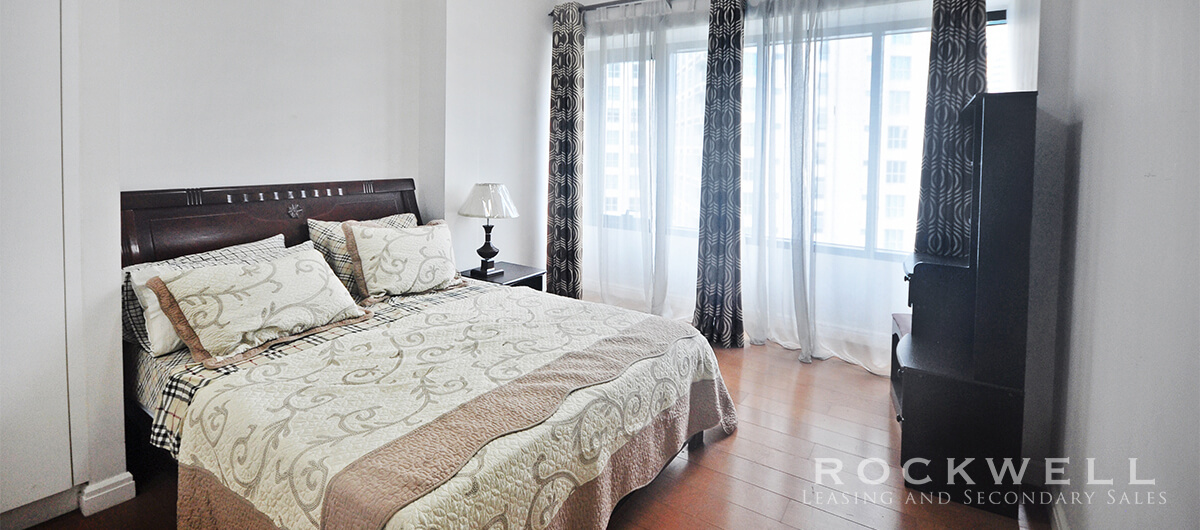 One Rockwell East  1BR 53SQM
