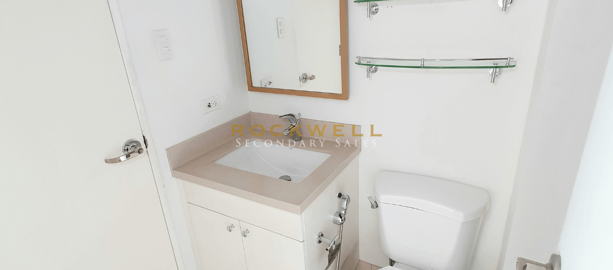 One Rockwell East 1BR 68sqm